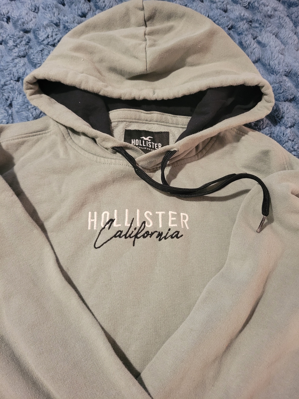 HOLLISTER Men's Sage Green Hooded Sweatshirt small
